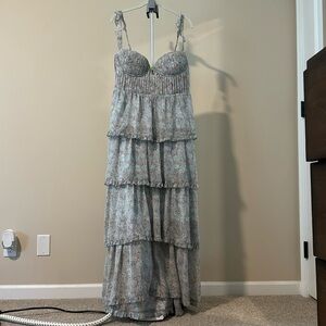 ASTR Blue maxi dress with pink floral print &ruffles size XL like new